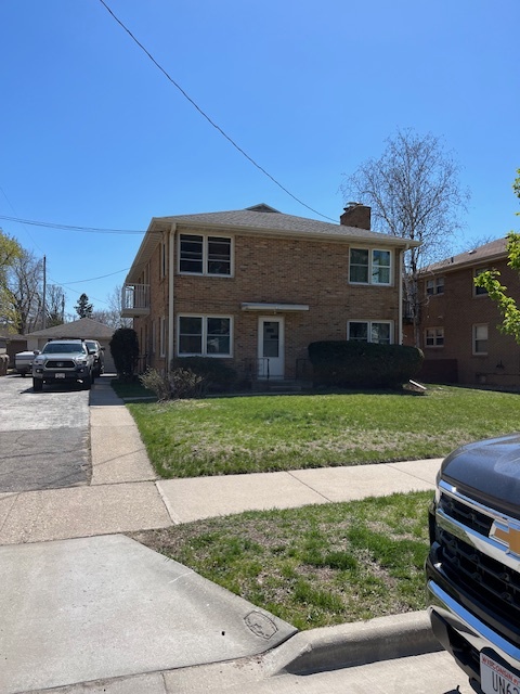 Front - 1009 Haywood Dr