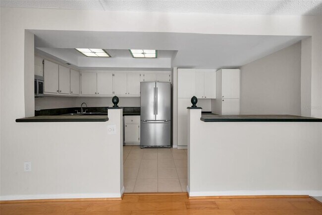 Foto del edificio - 800 S Gulfview Blvd