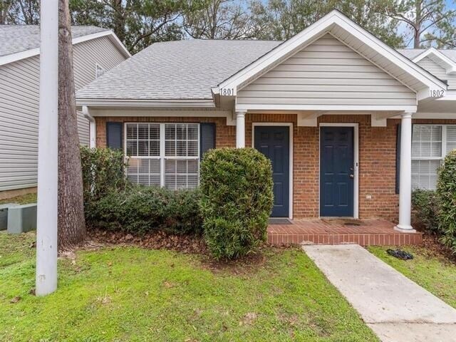 Foto principal - 2738 W Tharpe St