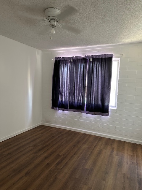 Foto del edificio - 3945 W Orange Dr