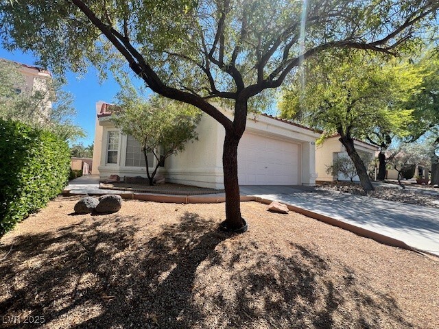 Building Photo - 7645 Rockfield Dr