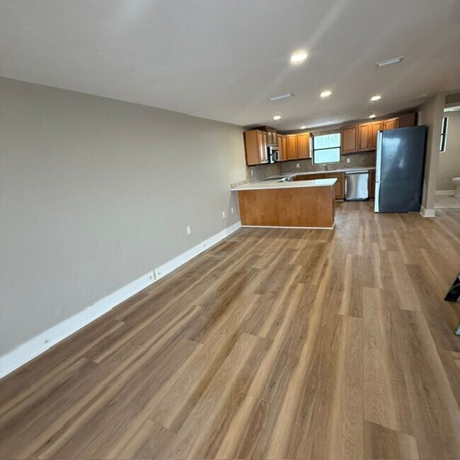 Foto del edificio - Bay Front Condo for Rent