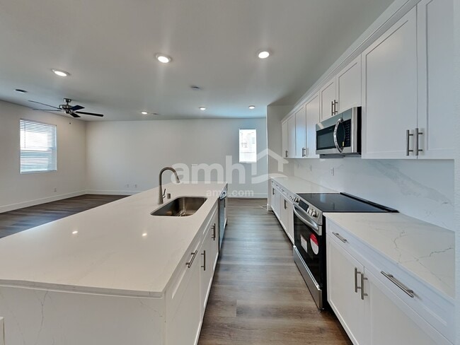 Building Photo - 4296 Halo Hollyhock St