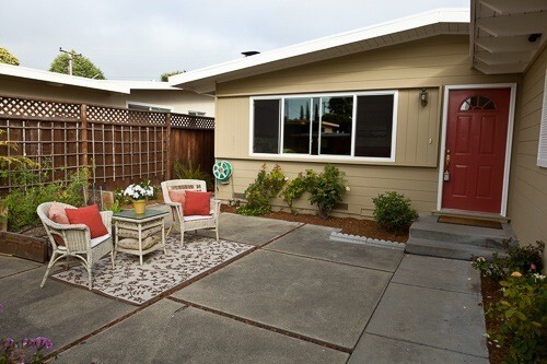 Building Photo - Amazing 3BR 2BA Home Located In a Quiet Ne...