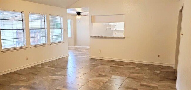 Building Photo - 20239 Monkswood Dr