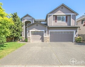 Building Photo - 2903 NE 184th Ave