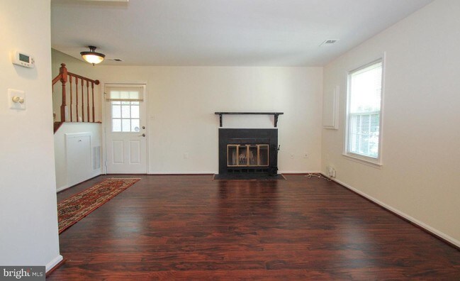 Building Photo - 14382 Gringsby Ct