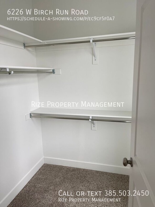 Foto del edificio - 6226 Birch Run Rd