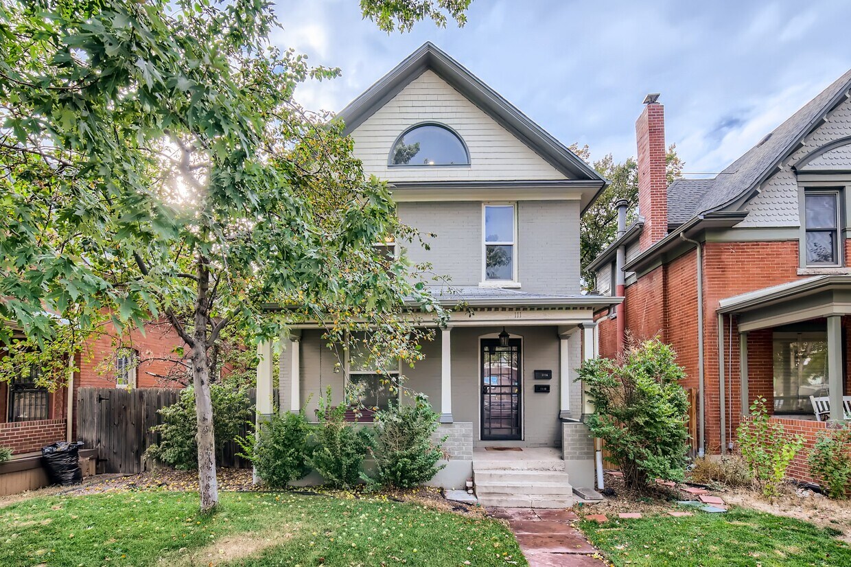 Primary Photo - 111 S Logan St