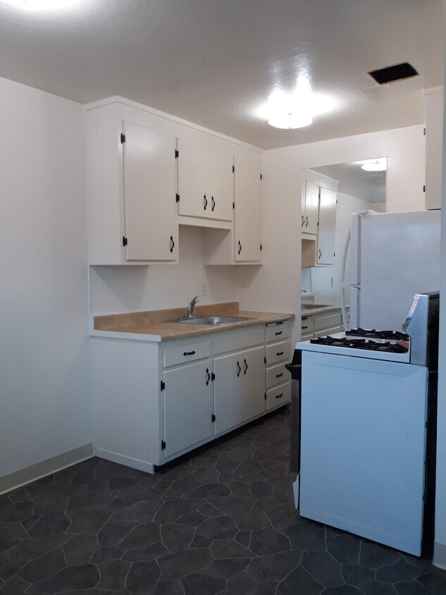 Foto principal - 525 S 29th St