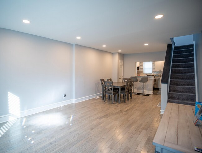 Building Photo - Beautiful 2 bedroom in Passyunk Area