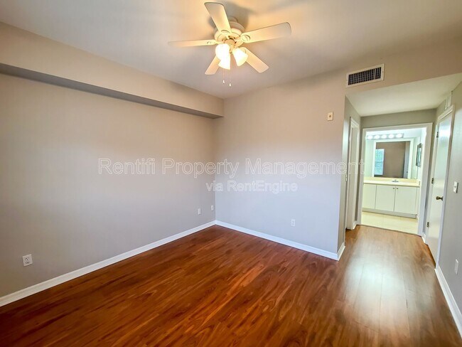 Building Photo - 8513 Bernwood Cove Loop