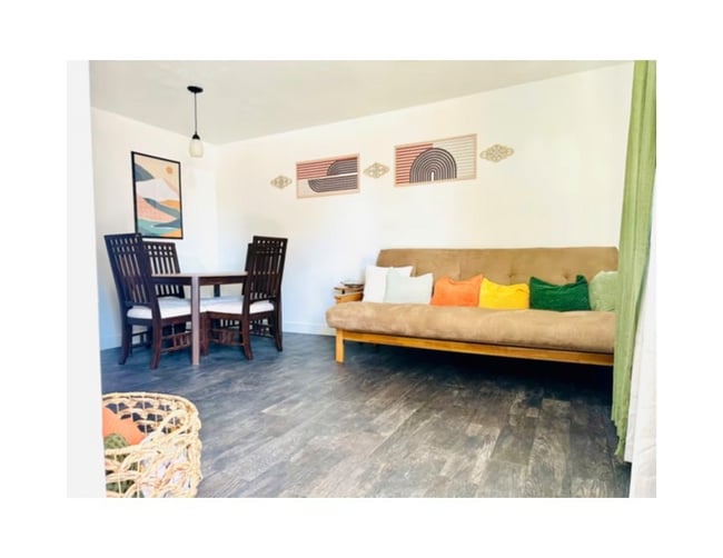 Building Photo - 187 W Center St