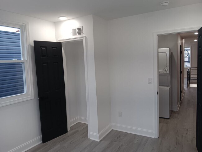 Foto del edificio - 3355 N 2nd St