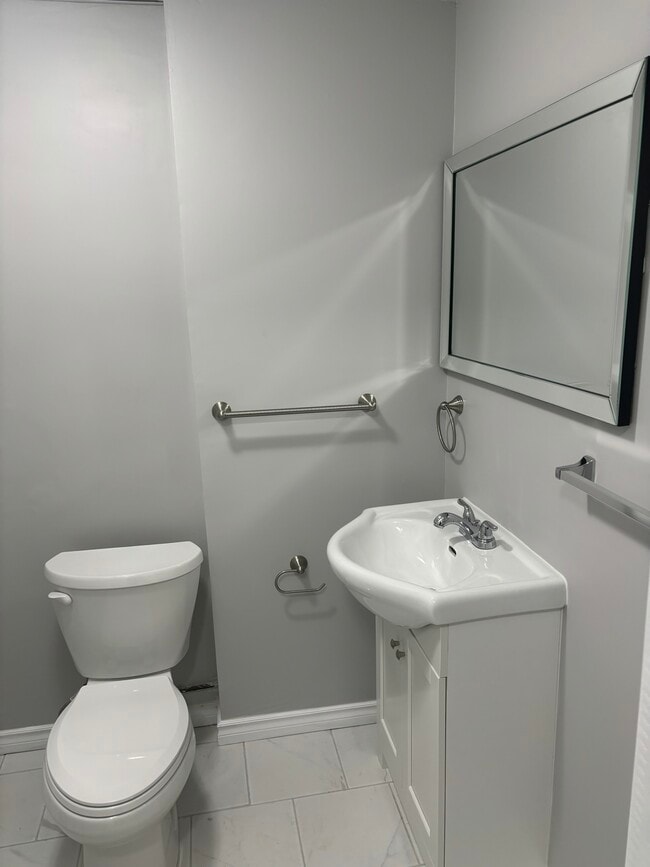 Building Photo - 91-91 Ninth Ave