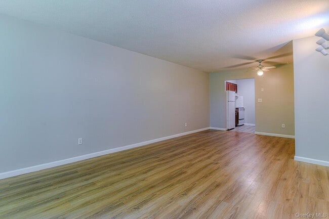 Foto del edificio - 104 Baldwin Ln