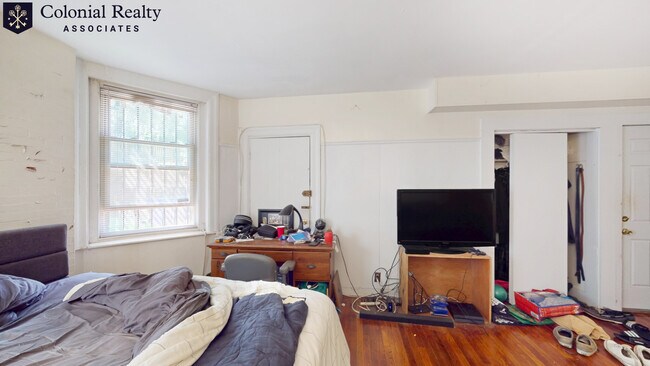 Foto del edificio - 1069 Beacon St