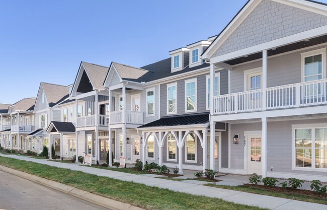 Building Photo - 417 Drakes Wy