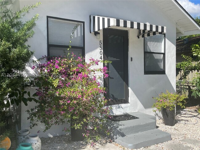 Building Photo - 5504 NW 3rd Ave