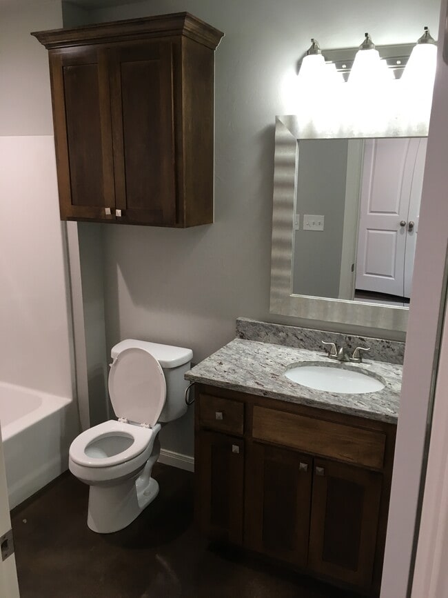 Foto del edificio - 16065 County Rd 3546