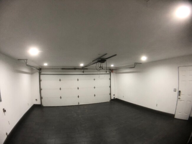 Foto del edificio - 1405 Cypress Ln