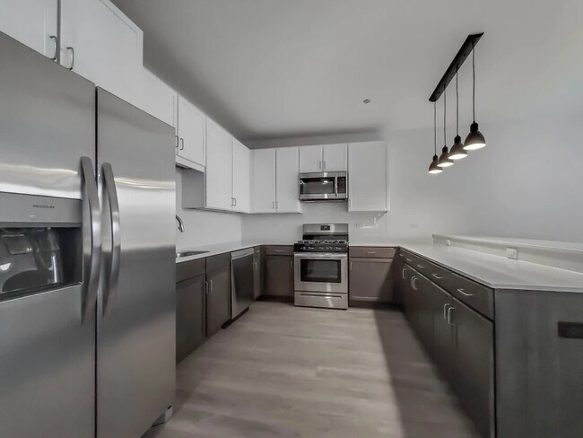 Foto del edificio - 4746 N Ravenswood Ave