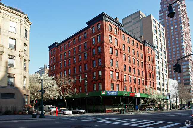 Foto del edificio - 380 Columbus Avenue