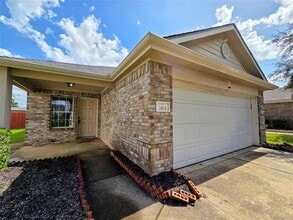 Building Photo - 7414 Fox Knoll Ln