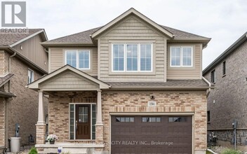 Building Photo - 194 Eaglecrest St