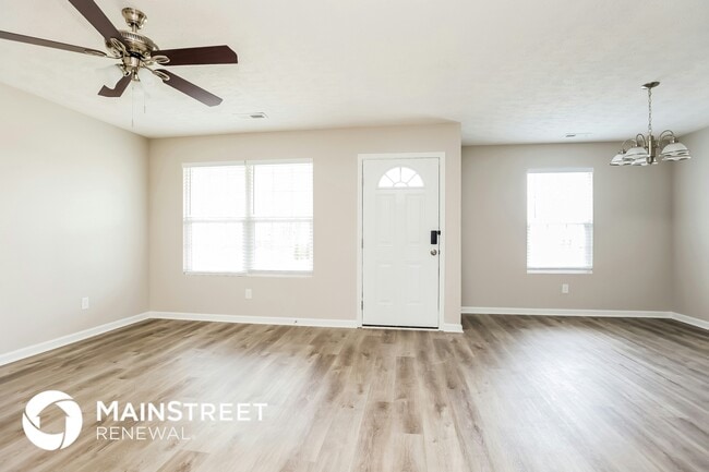 Building Photo - 242 N Blakemore Ave