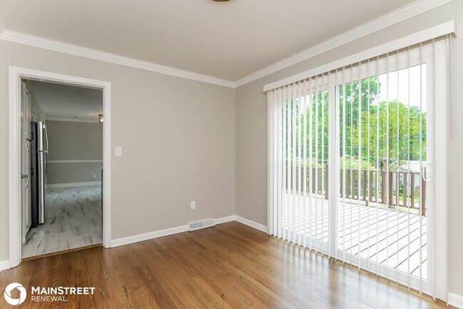 Building Photo - 5900 CHARING PL, CHARLOTTE, NC 28211