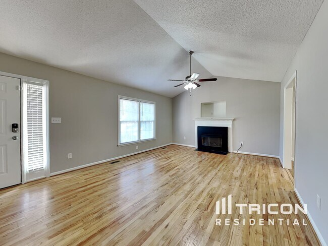 Building Photo - 925 Lazy Branch Drive Benson NC