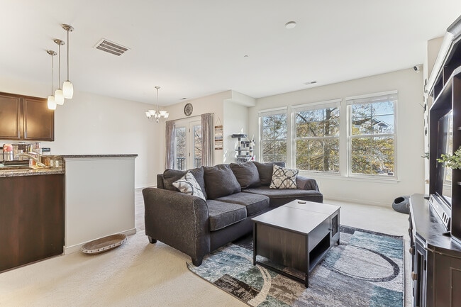 Photo - 116 Zenith Loop Townhome