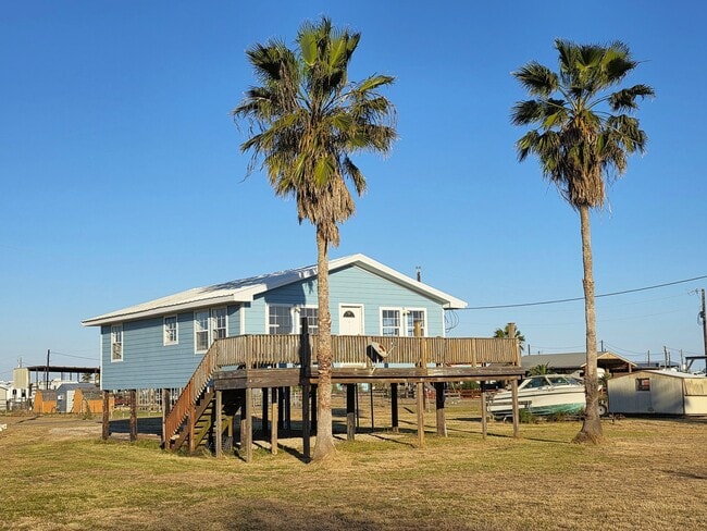 Foto del edificio - 405 Blue Water Blvd