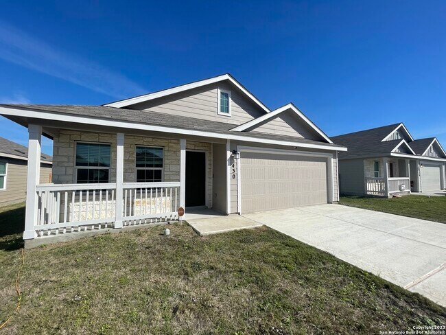 Foto del edificio - 430 Blue Stem Rd