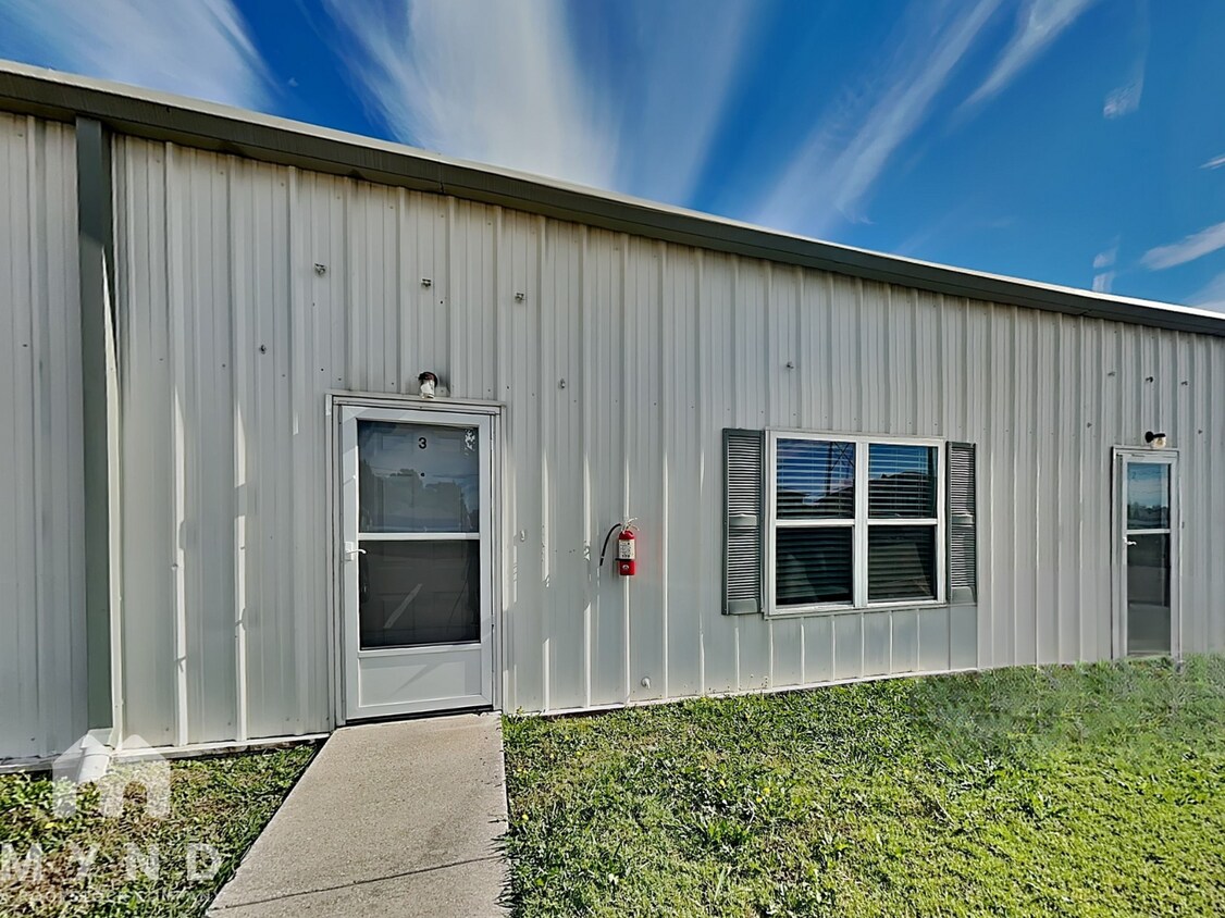 Foto principal - 4892 Masch Branch Rd