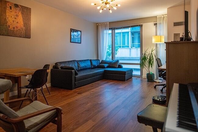 Foto del edificio - 2 Shore Ln