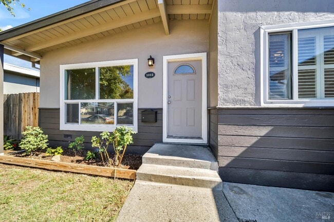 Building Photo - 1012 McKinley St