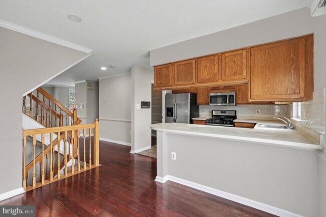 Foto del edificio - 2003 Paddle Boat Ln