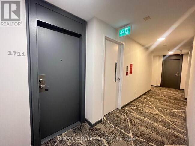 Photo du bâtiment - 18 Spring Garden Ave