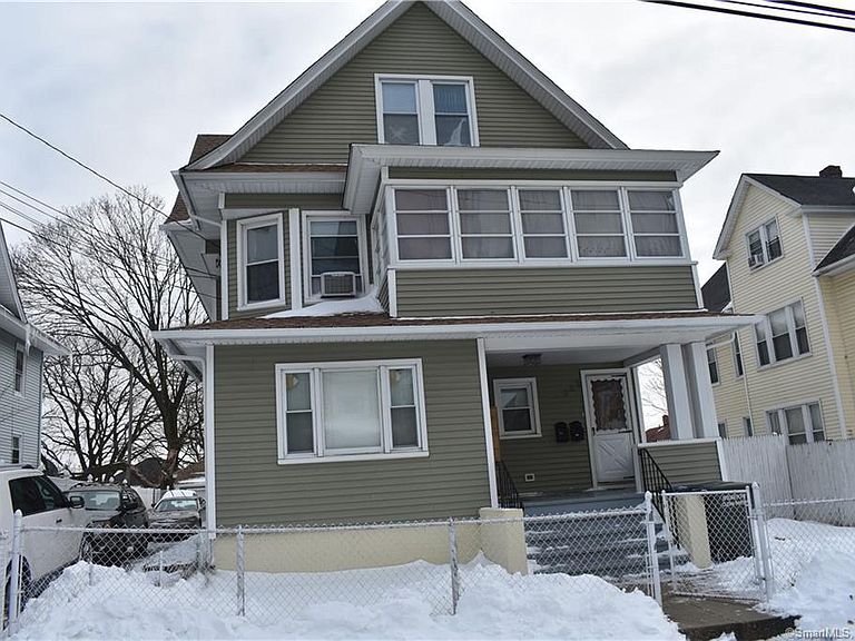 Primary Photo - 241 Bronx Ave