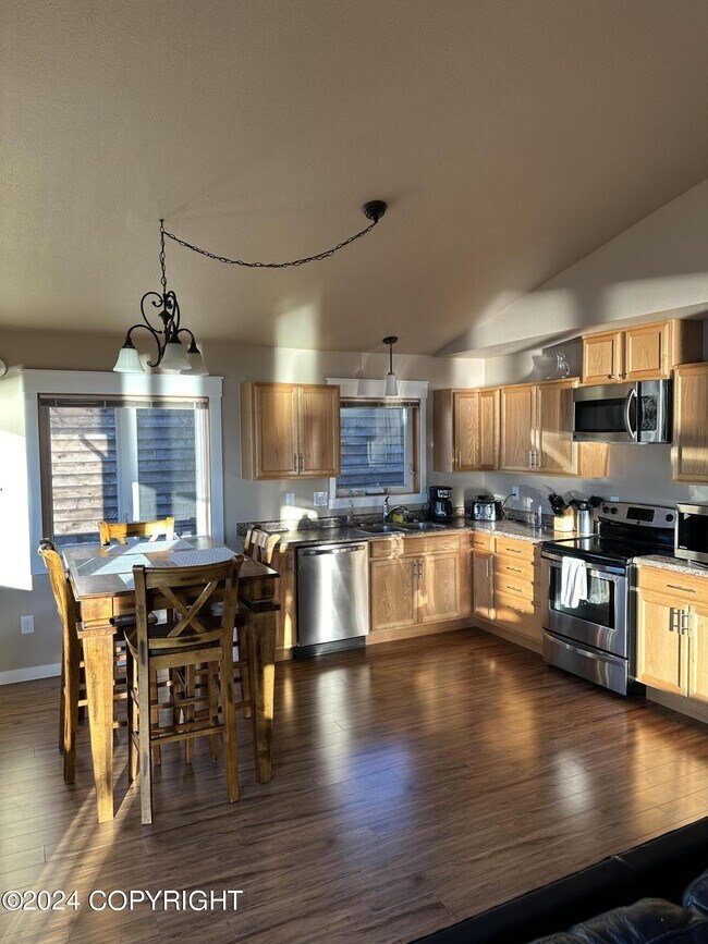 125412561256 Water St, Ketchikan, AK 99901 House Rental in