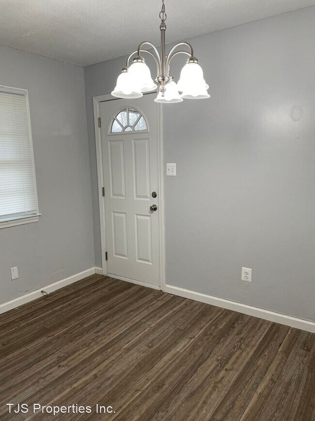 Building Photo - 3 br, 1.5 bath House - 3110 Madison Avenue