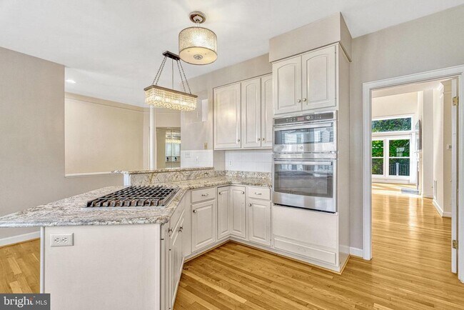 Building Photo - 12815 Dogwood Hills Ln