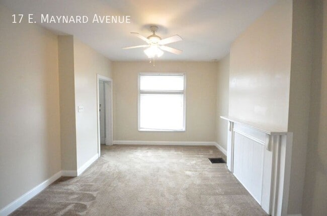 Foto del edificio - 17 E Maynard Ave