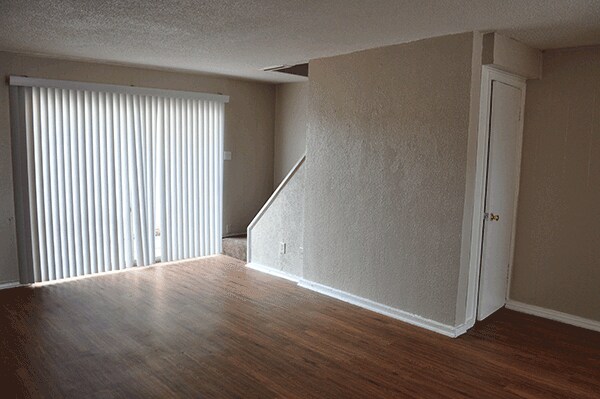 Sala de estar Garland Oaks.png - Garland Oaks Apartments