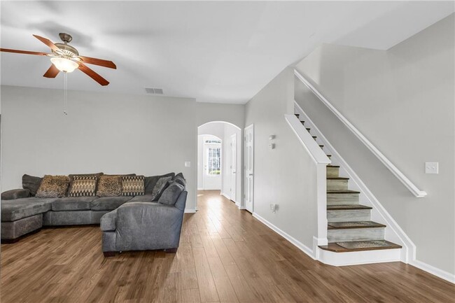 Foto del edificio - 4914 Sherwood Way
