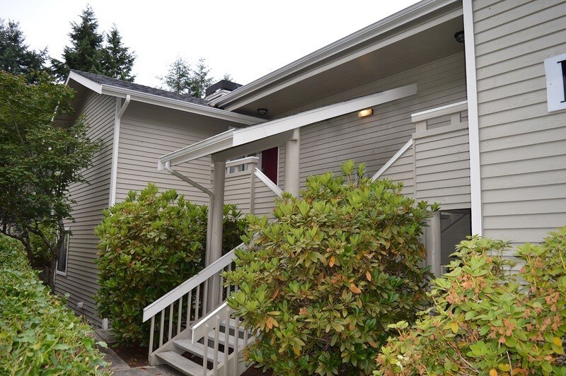 Foto principal - 9009 Avondale Rd NE