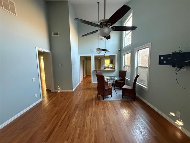 Foto del edificio - 4139 Rosser Square