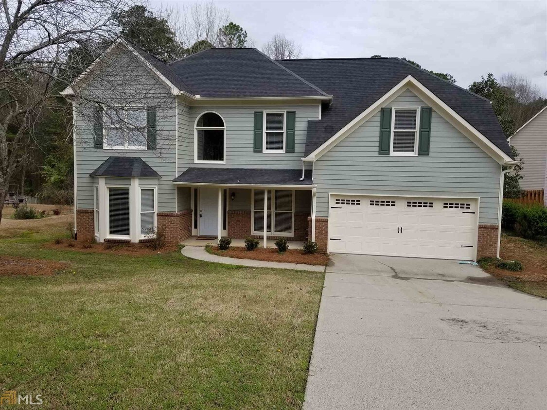 Foto principal - 7124 Big Woods Dr
